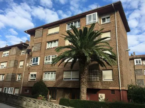 Piso en calle de María Blanchard, 17